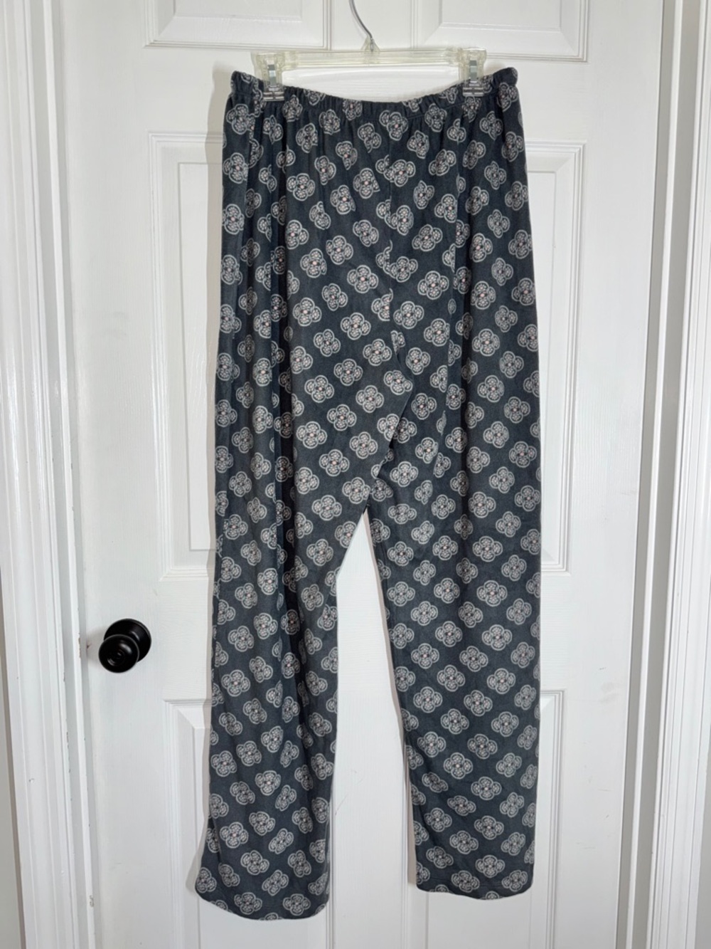 croft & barrow Gray Floral Medallion Long-Sleeve Pajama Set soft fleece size XL - Picture 11 of 12